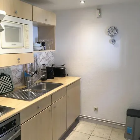 Alte Schule Auf Ruegen Apartment